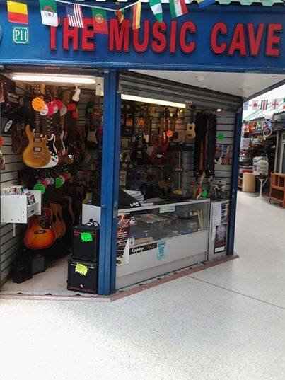 Suppliers of New and Used Guitars and Accessories