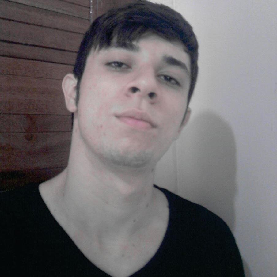 Não dou a mínima para o que os outros dizem, faço isso por mim.