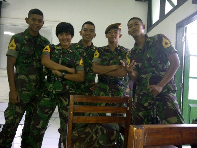 Jesus my father,my savior,and my bestfriend ❤ ll ❤ my big family ll ❤ indonesian naval academy llnavy ll LINE ID : trivenaariyani ll pin :7d658b8f