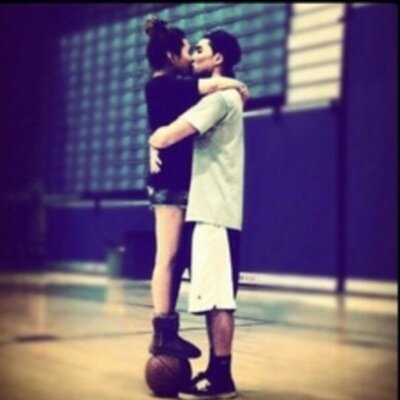 All of the problems of girls 5'3 and under!