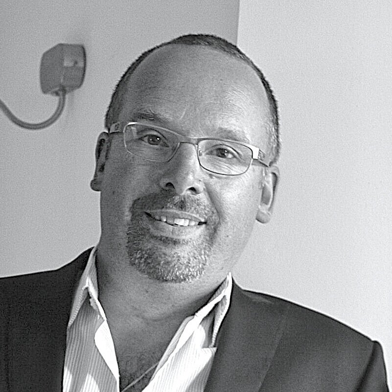 Entrepreneur, Strategist & Special Advisor, Music Industry, Digital Society, AI @PatchsHealth @d8i @wiltshireSAR