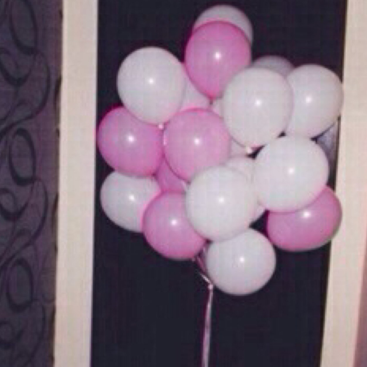 كُن بسيطاً و عِش لآخرتك ، استغفرالله العظيم واتوب اليه ♡.