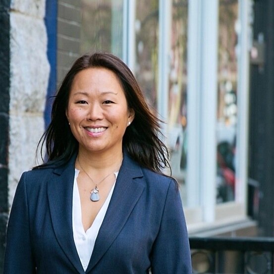Writer, Mentor, Mom to 3 princes. Loves No Limit Hold-em, Reading, Debating, Skiing, Golf, Cross-fit & Perrier-Jouet