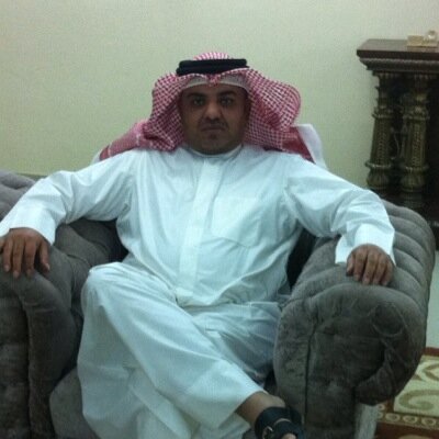 اذا المرء لا يرعاك الا تكلفا .:. فدعه ولا تكثر عليه التاسفا