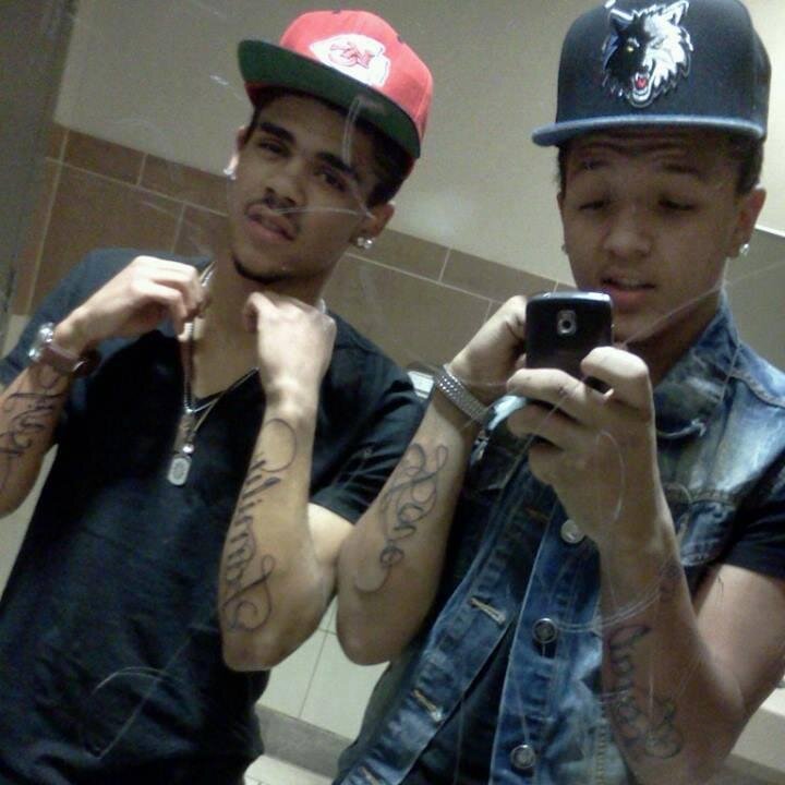 AlexTakeCare's profile picture. 