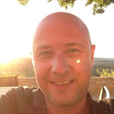 lhohof's profile picture. 