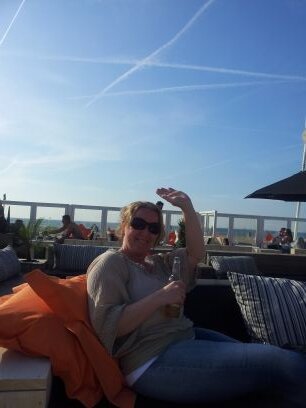 One day without laughter is a day without living.!!! 
Gezellig gek, Poepie eigenwijs en houdt ontzettend veel van het leven.