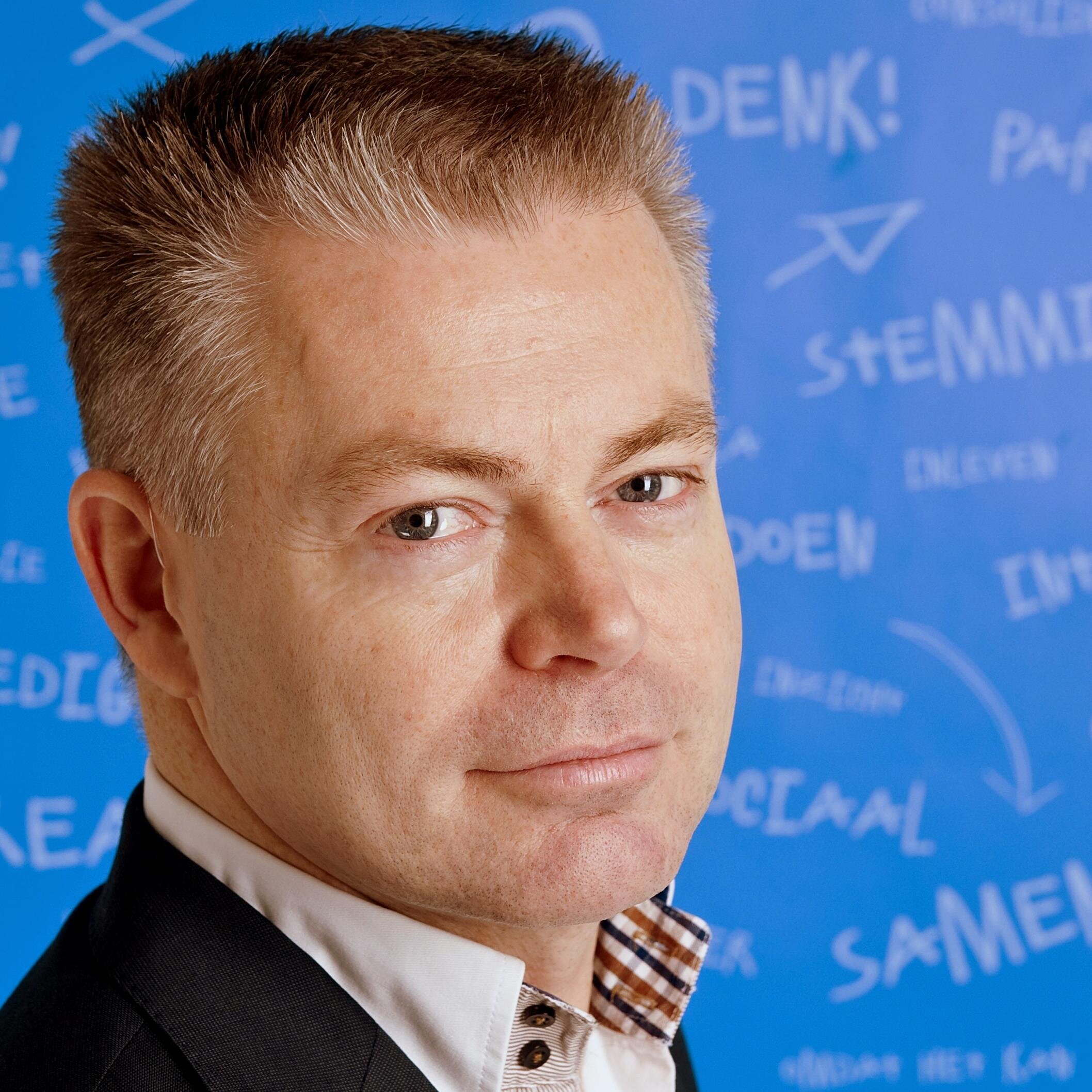 Branchemanager Zorg & Welzijn bij #DELTAnv. Ontzorgen van de Zorg (ICT). Verbinden van Zorg&Welzijn en haar cliënten. Internet, data- en telecom via glasvezel.