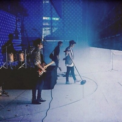 @thewaitersteam gave you this follow. Follow them