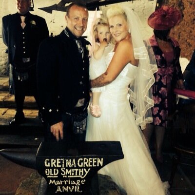 JoDee01's profile picture. Jo-Dee is my name.... Singer from ayrshire with the most amzing family ! Rii Rii ... Callum and the big dawg....