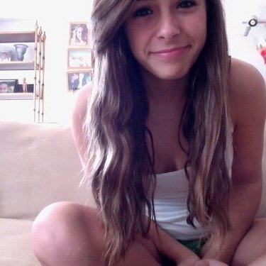 •Living Life To The Fullest •@MiRee_Naa is the bestie •Single •Skater Girl •Starbucks •Cali Life