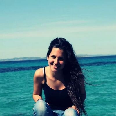 cuantas lagrimas vertidas, cuantas noches increiblemente divertidas, tanto amor y ahora tanto limon en la herida... Jovenes amando como jovenes suicidas!
