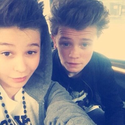 There are no words to desribe how perfect charlie and leondre are, ily bam❤️