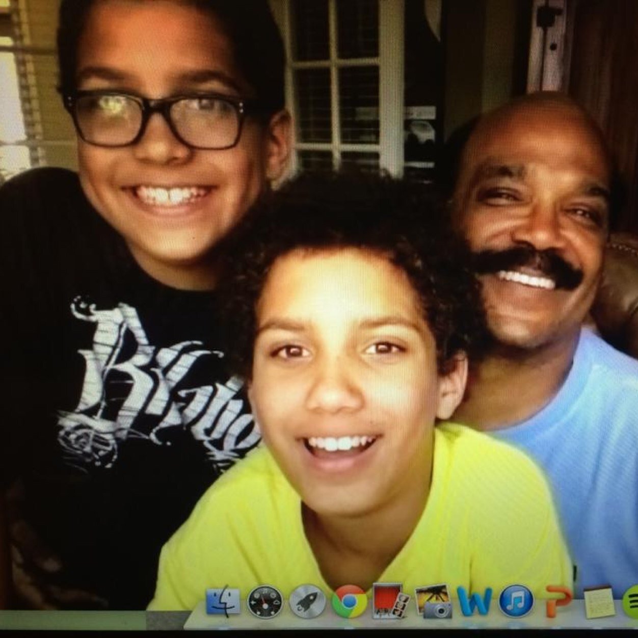 McEwenMark's profile picture. ...spent years at CBS...stroke survivor...website—markmcewen. com...write a blog—https://t.co/N3bWneqmO3...have twins so I live in a circus...