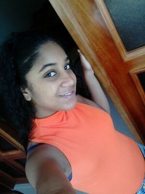 Soy una persona orgullosamente DOMINICANA y especial; me gusta la música y experimentar cosas nuevas y pueden seguirme en instagram: @lesliandry24