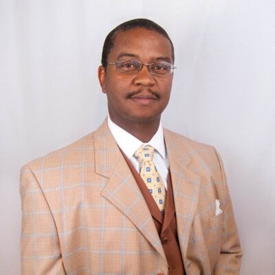 The Seay Group, LLC is an entrepreneurial, boutique team of Real Estate Professionals, with experience in development, management and syndication of real estate