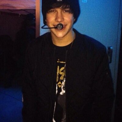 Well congrats on your free follow❘Dont follow back, follow me back on @Morelikemangos ↓also please follow me on Instagram↓ http://t.co/z21aOMZlxx