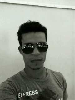Por mas que traten de derrotarte nunca te de por vencido☺ Facebook melvin almarante