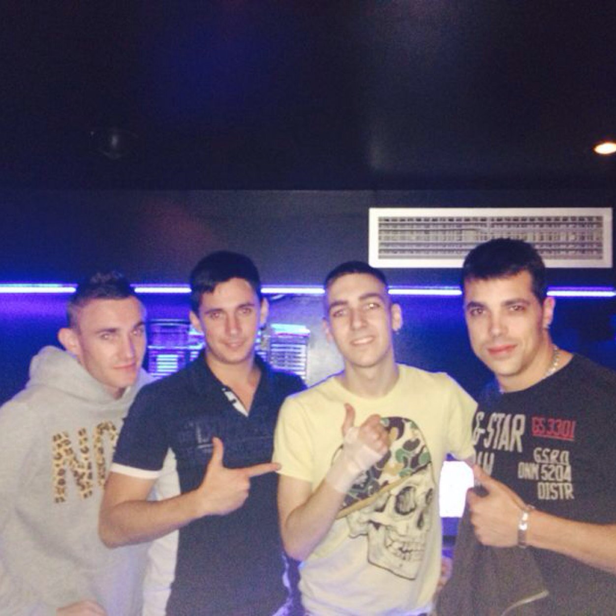 alvaronanox's profile picture. 