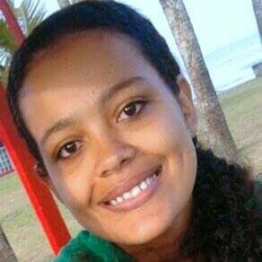 Mãe,  irmã,  tia, Filha de Deus, trabalhadora. ..
