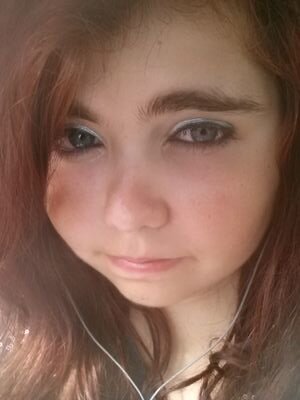 im Kate I have red hair, blue eyes, and 5'1 I love music its my life.