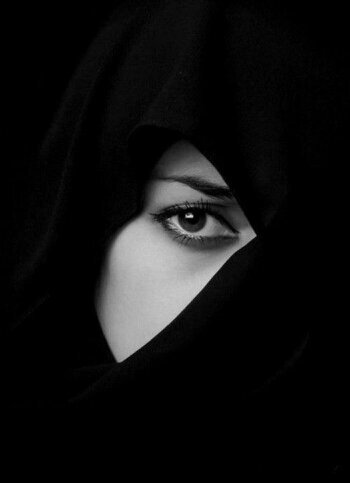 AlbaraaUmm's profile picture. 