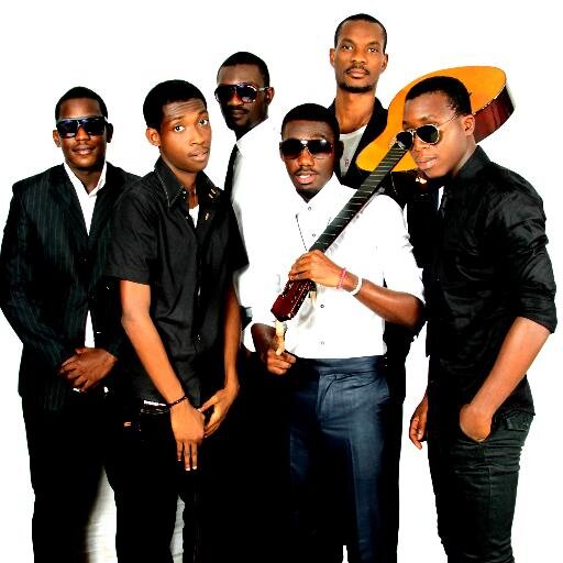 le Heat Show communement apellé  les degameurs du hip hop ivoirien est un groupe  compose de 6membres qui font la fierte de la commune de COCODY.