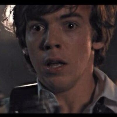 Death came upon me, a table to the face and now I rest in the cold world today... {Carrie 2013 Rp}