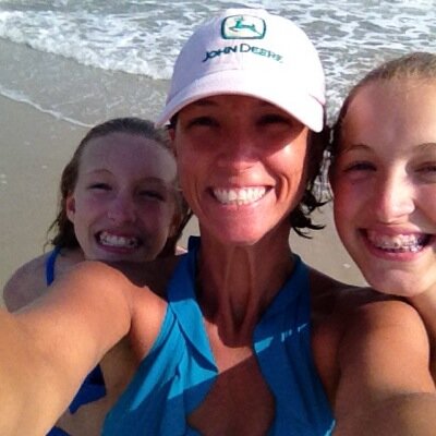 megvanliew's profile picture. AP and Honors Chemistry teacher at St. Anne's-Belfield, mom of two lovely girls, Cool Nerd