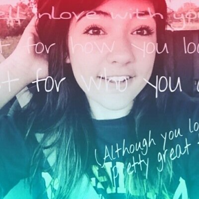 I'm Mackenzie If you Follow Mee I will follow you.(: