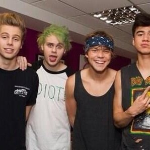 We're coming for you 5SOS