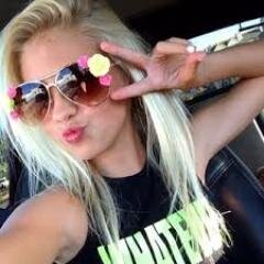 hi i am jordyn jones 14