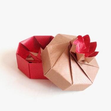 PhilaShuler's profile picture. 10 years ...Amateur pop culture aficionado .My hobby...Music geek #