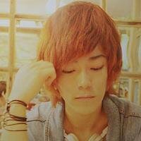 ซินเซีย นักเรียนมัธยม ชอบสีเหลือง/สเก็ตบอร์ด '#TNA รักวุ่นวายสยบมาดร้ายนายจอมกวน' - - - -  #ROMEO #สุดที่รัก #จุดเล็กๆมันคือหัวใจของผม