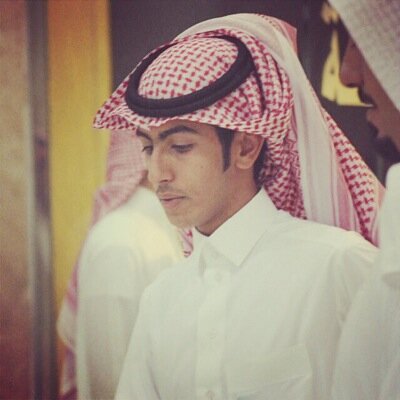 ‏لاأجِيد التَصنُع أبدا أظهر شخصيتي وحيآتي على حقيقتهآ فإن رُقت لأحد يُسعدني ذلك وإذا لم أرق له فليعلم آنني لم أخلَق لأرضِيہ ..