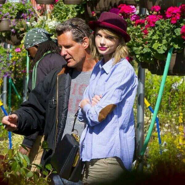 Twitter for Taylor Swift Fan. Follow us for all the latest Taylor news, facts, quotes, pictures, etc. UNOFFICIAL!! Follow us on Instagram: dailyoftaylor