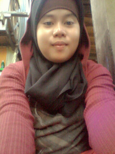 Nuraeni_Pesek's profile picture. 