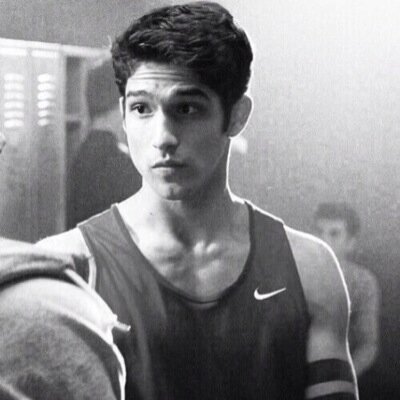 True Alpha, a friend, loyal, and brave. At least that's what I think. [RP - Not Looking Not interested.]