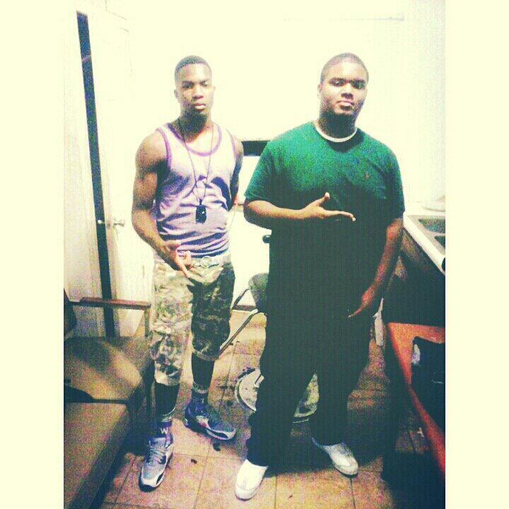 MONEY GANG YOUNGIN ! Free Da Hood . R.i.P Doe b