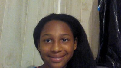 im a cheerleader im easy to like and im fans of : B5 roman reigns 5 sos and many others so