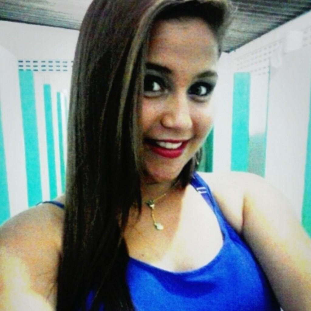 deeh_lora Profile Picture