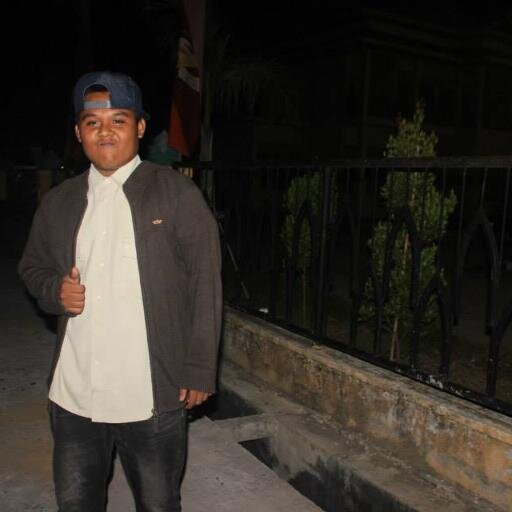 ingat.!! impian itu bukan rekayasa semata..maka kejarlah..!!