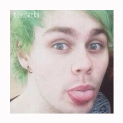 Hi its @79sluke & @mysticzialI rt or fav if you want one of the layouts and we'll dm it to you - ps we cant dm you if you dont follow us - we take requests