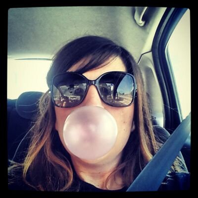 oliviaberna's profile picture. 