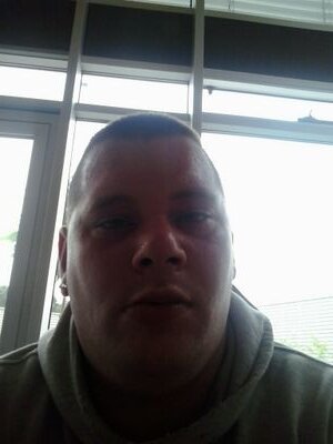 BlackyRoffa's profile picture. Ik ben blacky en mijn naam is Jesper otten en ben 28 en woon rotterdam heb één relatie