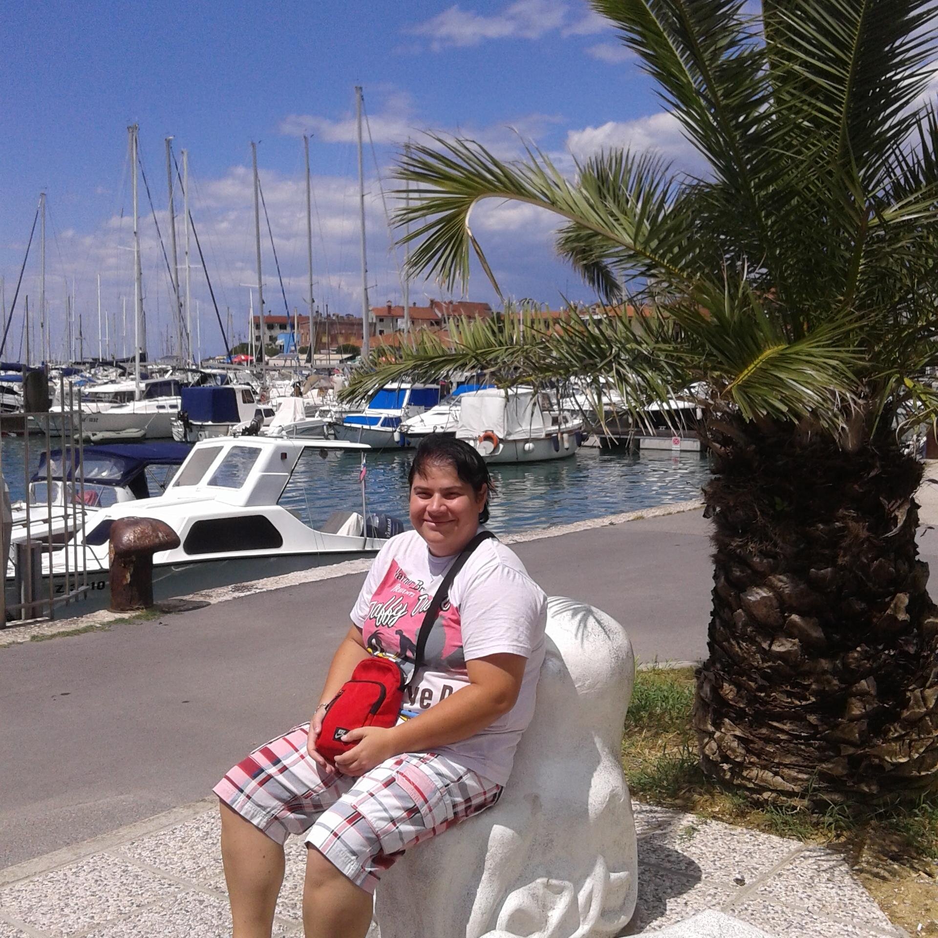 vesnaxyx's profile picture. 