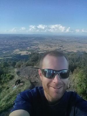 Hydrology/Air Quality Technician with a thing for sport,  music, comedy and a hint of New Zealand flora and fauna.