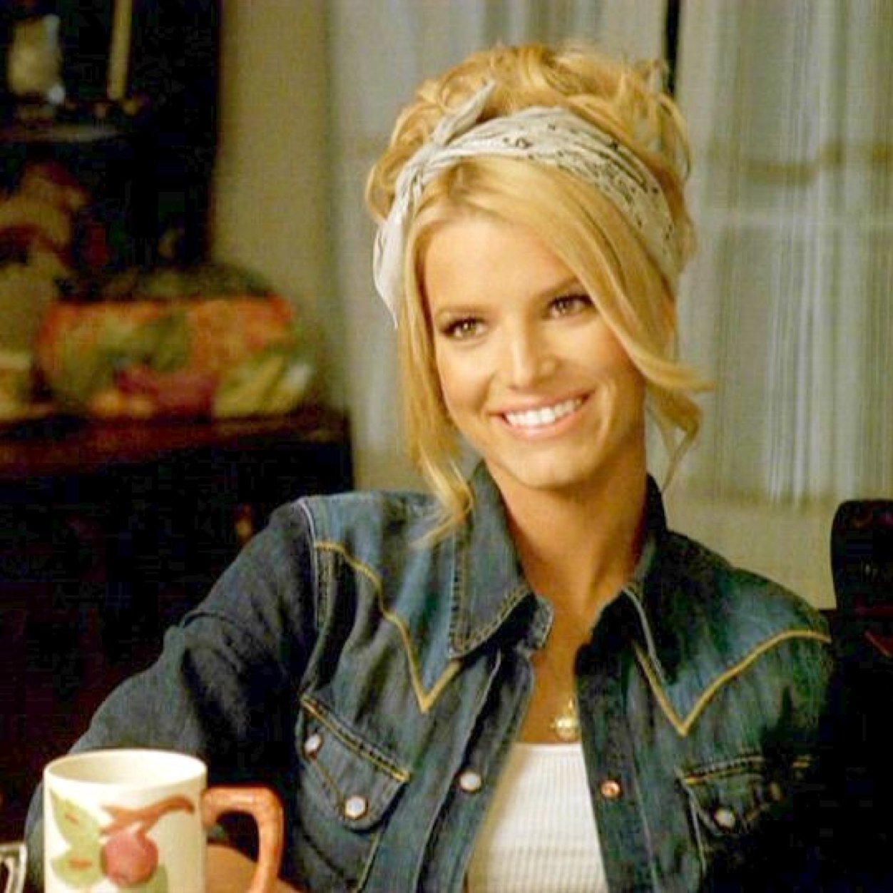 Waitress at /the/ bar in Hazzard County. My cousins are @DontTalkBad and @OneOfTheDukes. V1-Single V2-Single V3-Single V4-Single V5-Single