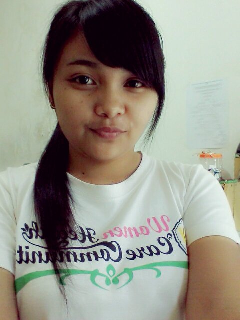 Just an ordinary girl ! (•ˆ⌣ˆ‎​​​​•)