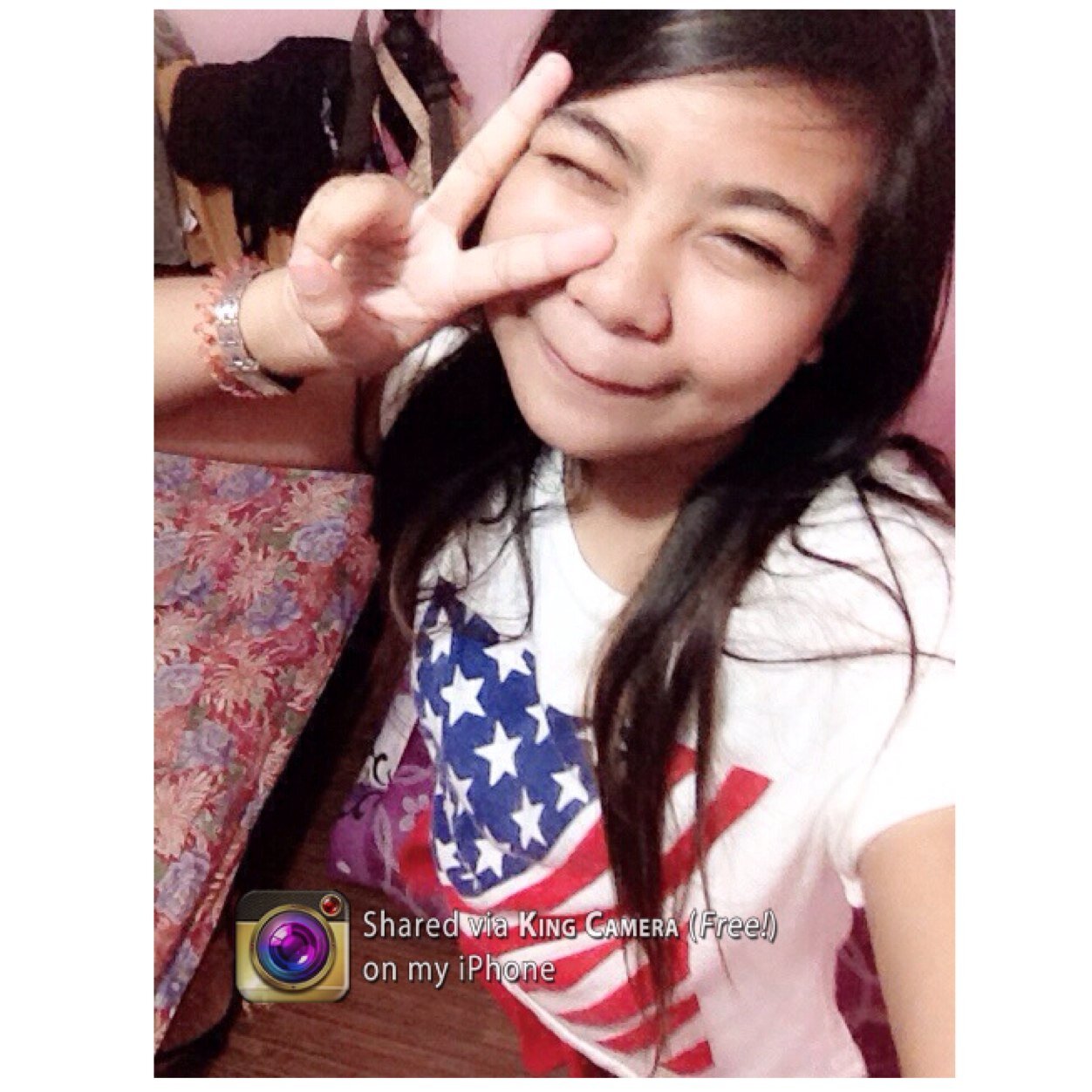 ADD/FOLLOW me on FB :
https://t.co/0yy8cMOsWT
HOBBY:
ReadingWattpad,eating,playing ball,singing and dance :3
LOVE IS HURTS